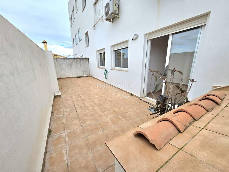 Foto 3c70a019-b9da-4700-b0a6-7ea0f37d59cf. Appartement avec parking dans Yátova