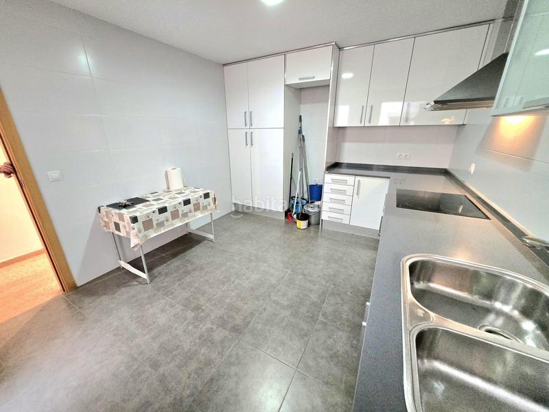 Foto 97bd9fc0-d913-487c-ae8b-ff09b49b203c. Appartement avec parking dans Yátova