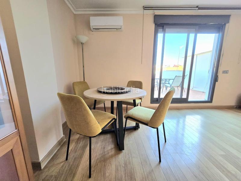 Foto ed34ddc8-b3f3-4548-b7ab-d25dac5754ef. Àtic a Centro puerto Sagunt