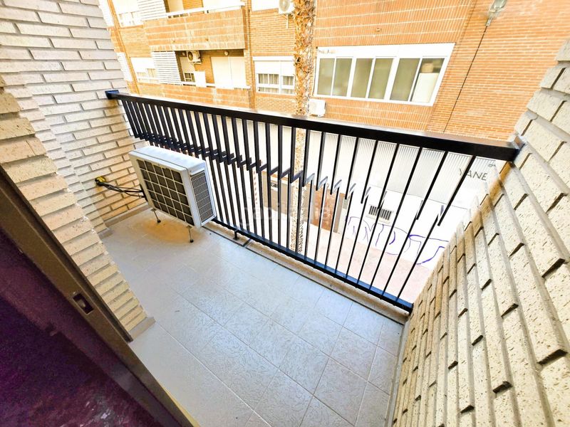 Foto 714ac900-bdb7-4975-8a10-480abf2dc08e. Pis amb aparcament a Doctor Palos - Alto Palancia Sagunt