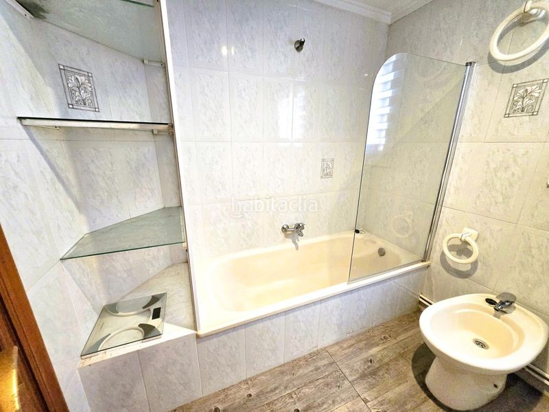 Foto fcffa3c8-fc84-4e58-8d58-619565e47d0a. Pis amb aparcament a Doctor Palos - Alto Palancia Sagunt