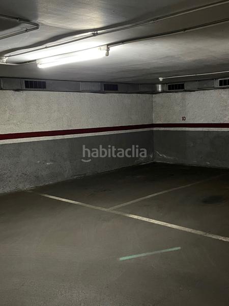 Foto 104f4cb7-36af-47d0-aa6c-7bb5f2ddfbab. Alquiler parking coche plaza de aparcamiento la maternitat en Barcelona