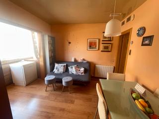 Appartement  Carrer de les roselles. Precioso piso en calle peatonal al lado ayunt. hospitalet