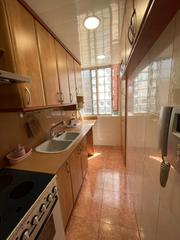 Appartement  Carrer de les roselles. Precioso piso en calle peatonal al lado ayunt. hospitalet
