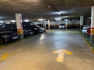 Affitto Posto auto  Carrer del cardenal reig. Plaza parking