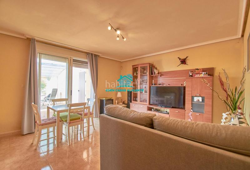 Foto 11137306-c3a4-45ef-83fc-dc98cd6e3a97. Chalet gran vivienda de 2 plantas con 4 dormitorios 4 baños y vistas al mar en Busot