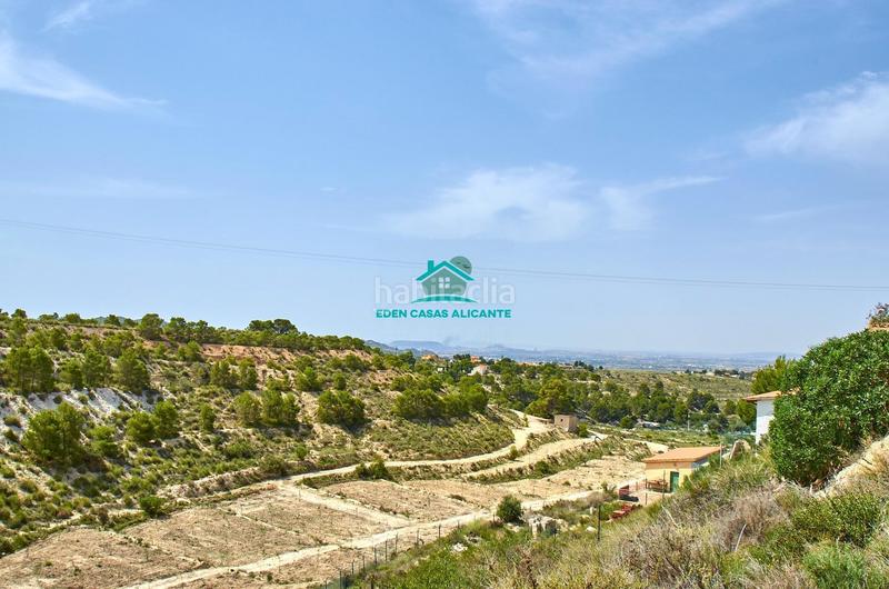 Foto b14348a7-a47d-4bd1-a68c-013dcd3ac123. Chalet gran vivienda de 2 plantas con 4 dormitorios 4 baños y vistas al mar en Busot
