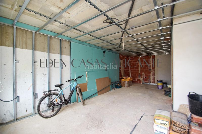 Foto 649c7370-1dd4-468f-bd51-28603dac5bfb. Xalet amb aparcament piscina a Busot