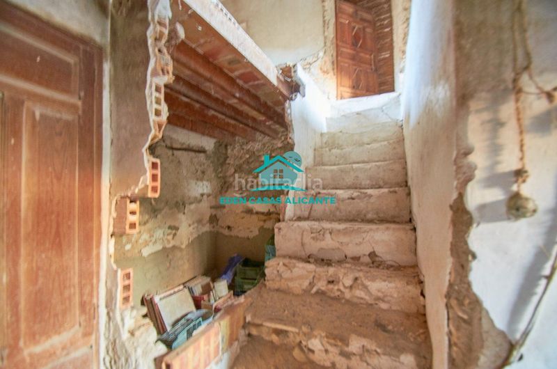 Foto c49ded9b-e3e7-485a-af6e-70403b7c48b3. Finca rústica a partida felíu 50 a Xixona