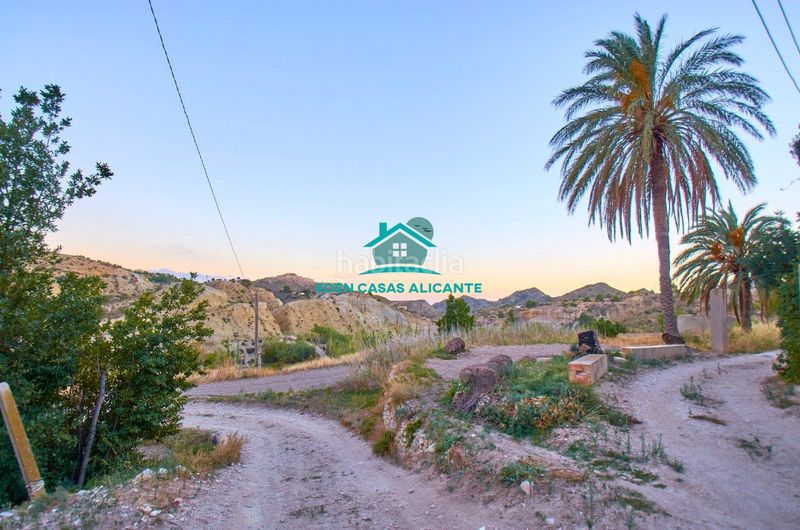 Foto efc7b18e-bd25-45f9-893e-787134e7a583. Finca rústica a partida felíu 50 a Xixona