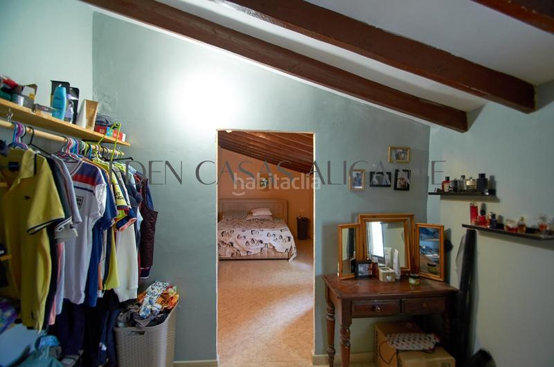Foto 13f8810a-67c7-49f8-a929-c42013dfb831. Chalet en polígono 15 parcela 107 los cerros. jijona/Xixona 107 preciosa casa de campo de 180 m con 4 dormitorios en jijona, con vistas al mar en una parcela rústica de 5000 m. en Xixona
