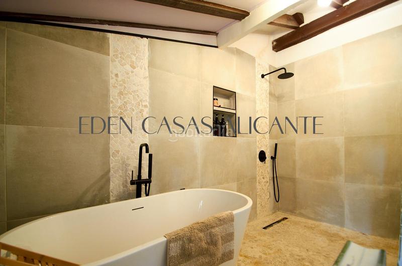 Foto 657089e6-c87d-4fe8-91d6-2383091ff504. Chalet en polígono 15 parcela 107 los cerros. jijona/Xixona 107 preciosa casa de campo de 180 m con 4 dormitorios en jijona, con vistas al mar en una parcela rústica de 5000 m. en Xixona