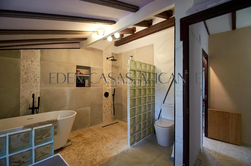 Foto e885adcf-86f3-4ad1-96cc-56ca6f9b5134. Chalet en polígono 15 parcela 107 los cerros. jijona/Xixona 107 preciosa casa de campo de 180 m con 4 dormitorios en jijona, con vistas al mar en una parcela rústica de 5000 m. en Xixona