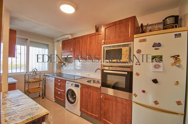 Foto 275f605b-40b4-4e17-8571-4f923bfe6eae. Apartamento en avenida bruselas 23 ref 01385 apartamento en san juan playa en Alicante