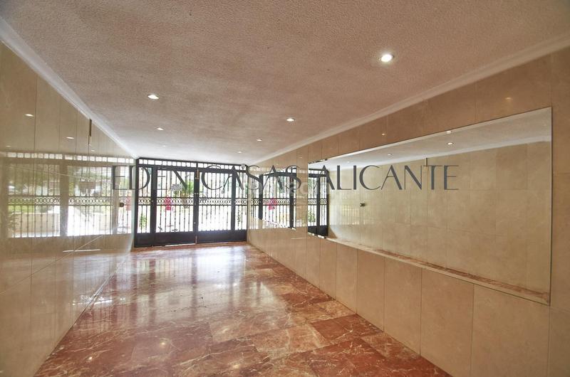 Foto 94ca3b77-0aef-43c5-9ba4-c7421ad709c8. Apartamento en avenida bruselas 23 ref 01385 apartamento en san juan playa en Alicante