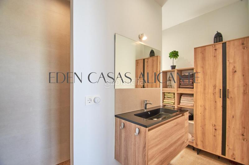 Foto 808cd560-ea79-43e3-a5f2-2c557c8fcb5a. Xalet amb calefacció aparcament piscina a Montnegre Alicante