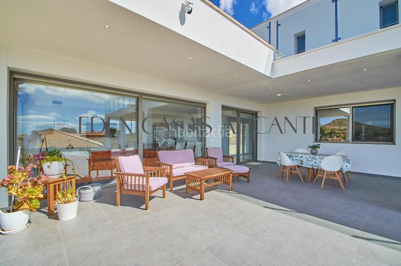 Foto 902952f7-d2d6-45de-90bf-e51c4de0bfe5. Xalet amb calefacció aparcament piscina a Montnegre Alicante