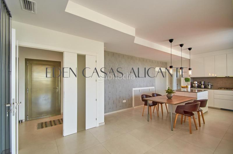 Foto b042a8e9-2604-41a1-98f9-7c2f1ee0afd7. Xalet amb calefacció aparcament piscina a Montnegre Alicante