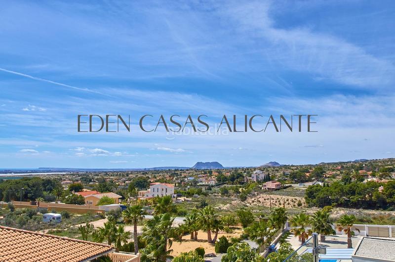 Foto d75e15e5-5177-45f0-acd2-2ed1a084a4f9. Xalet amb calefacció aparcament piscina a Montnegre Alicante