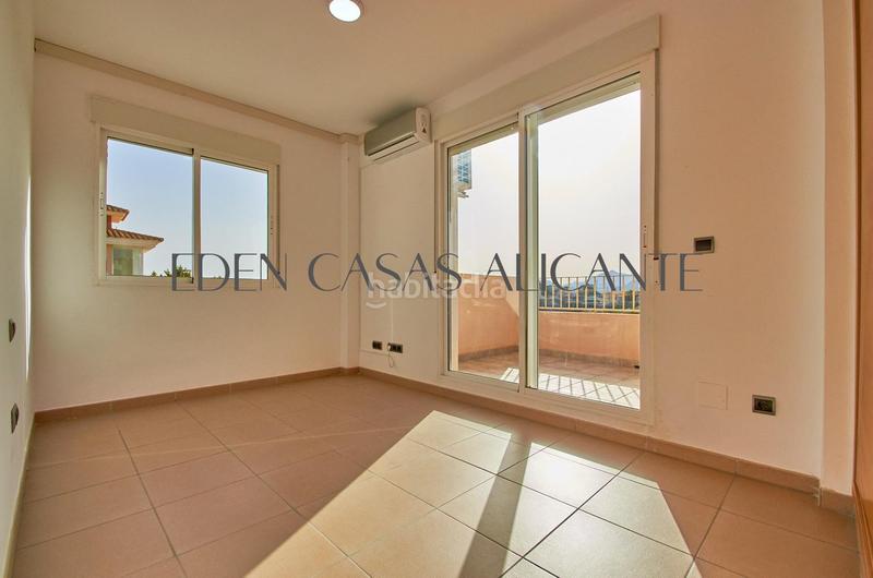 Foto e31dd617-90ed-4f05-8e8c-bf257e965173. Chalet avec chauffage piscine dans Busot
