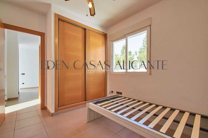 Foto 5224c3f7-88c9-43a8-8299-253873f185ce. Xalet amb piscina a Busot