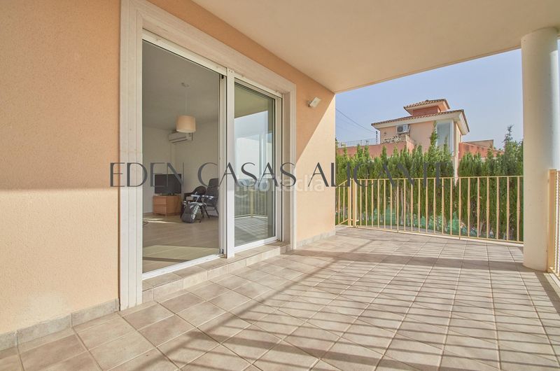 Foto ef65ce06-17fa-4c54-82fa-e8d8077b42f1. Xalet amb piscina a Busot