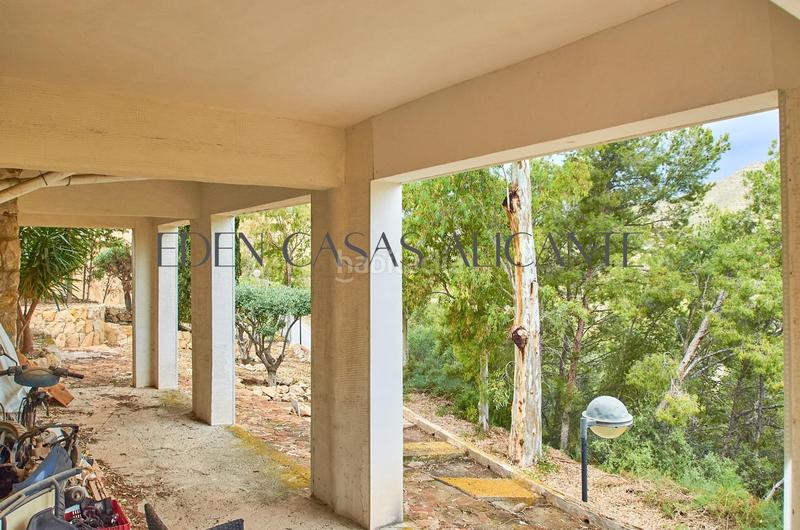 Foto 07d4ea94-1d40-4ba3-8f51-724656b52569. Casa amb calefacció aparcament piscina a Pueblo Español-Coveta Fumá Campello (el)