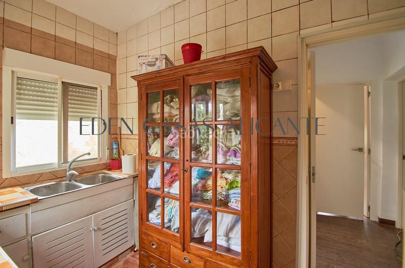 Foto 63dd1d06-e334-41a6-b443-96a98d09b007. Casa amb calefacció aparcament piscina a Pueblo Español-Coveta Fumá Campello (el)
