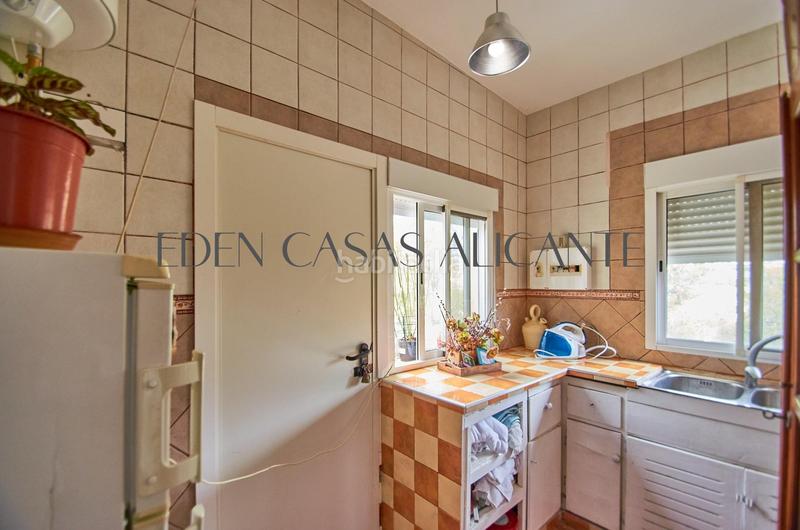 Foto bca8511e-b93e-4a03-965a-bfb6cbedfb7c. Casa amb calefacció aparcament piscina a Pueblo Español-Coveta Fumá Campello (el)