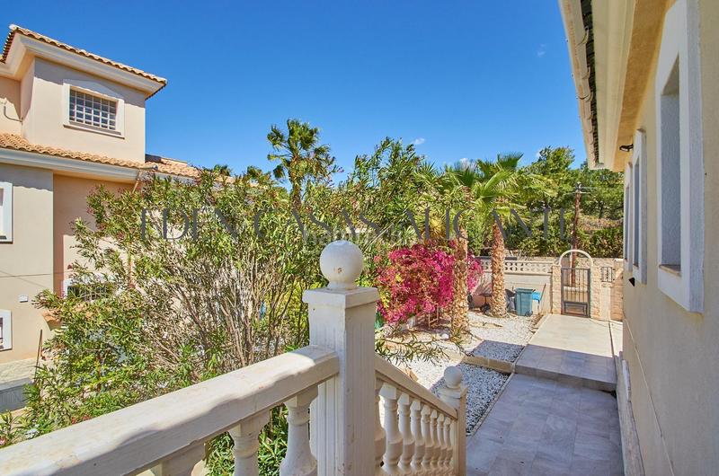 Foto 2ba47aae-40fc-4fba-8a0d-9e1ab9af9dab. Chalet villa independiente de 4 dormitorios con piscina privada en Valle del Sol, alicante en Mutxamel