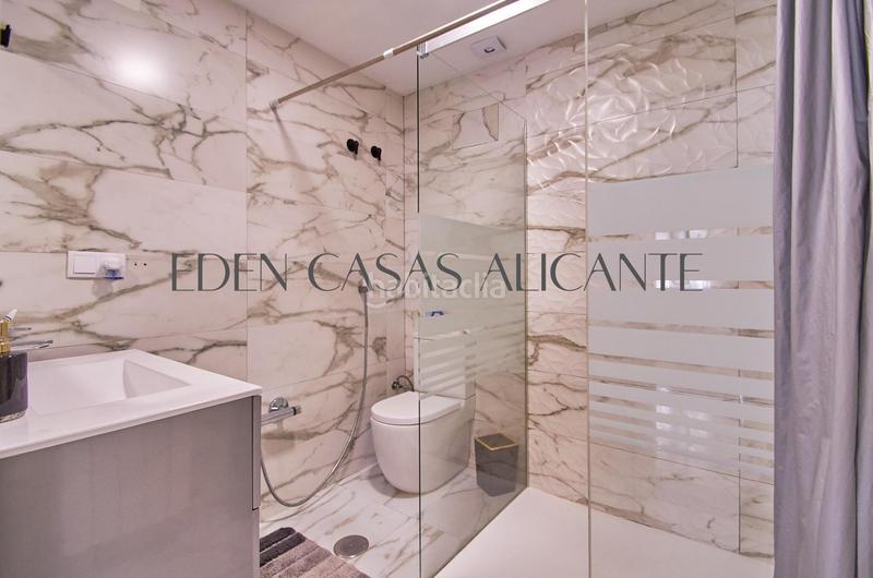 Foto 8f781331-430c-43ed-8fe6-2de7423e5a70. Chalet villa independiente de 4 dormitorios con piscina privada en Valle del Sol, alicante en Mutxamel