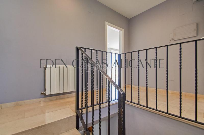 Foto a87e7164-e1a1-4cd2-b9d2-8bd071e681b9. Chalet villa independiente de 4 dormitorios con piscina privada en Valle del Sol, alicante en Mutxamel