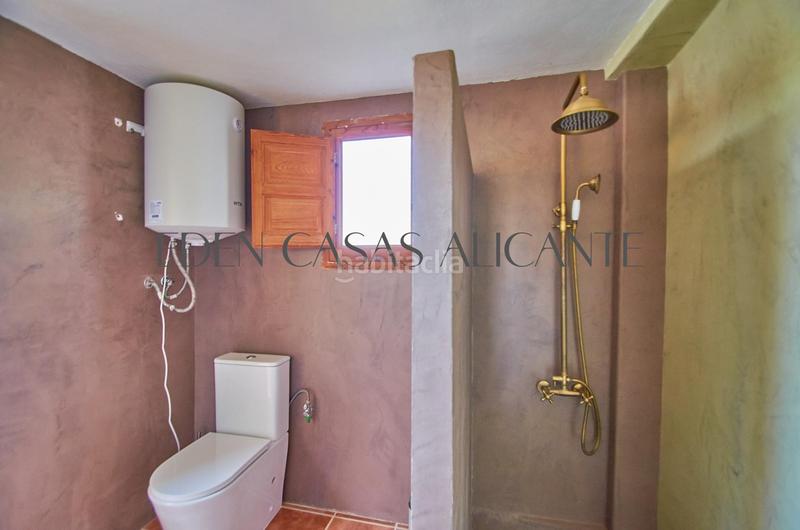 Foto 4832879a-0efb-4cc2-b0ef-794b119aff60. Chalet with heating parking in Valle del Sol Mutxamel