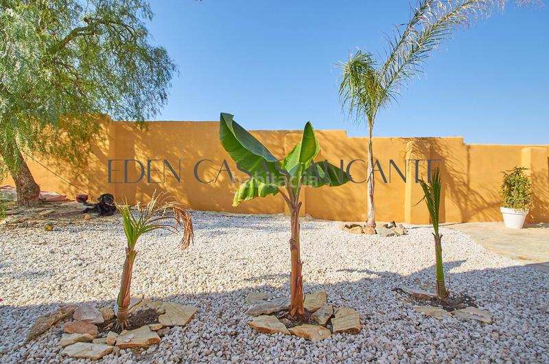 Foto bfbb2a4a-2eaa-40cd-9cea-88a948603aae. Chalet with heating parking in Valle del Sol Mutxamel