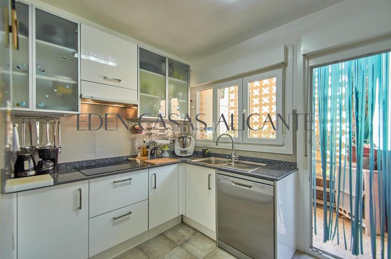 Foto 9326e18c-b8b3-46f2-ba16-878fd68622c3. Appartement avec chauffage parking dans Campello Playa Campello (el)