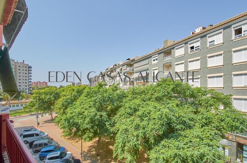 Foto 9dd5a67a-e0e4-48b9-b163-bc48a1b882d4. Appartement avec chauffage parking dans Campello Playa Campello (el)