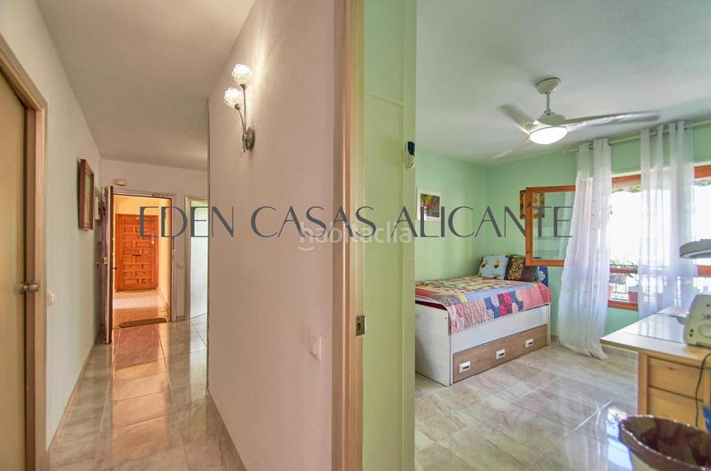 Foto ae079dc2-c211-4b01-ac17-cacb75abeaa1. Appartement avec chauffage parking dans Campello Playa Campello (el)