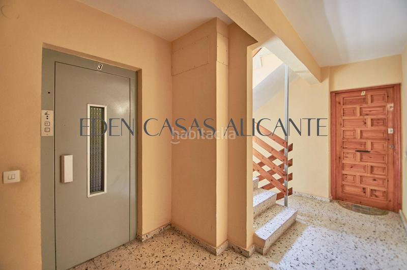 Foto c75b7b4c-3fe1-48f1-b9d4-474de147091a. Appartement avec chauffage parking dans Campello Playa Campello (el)