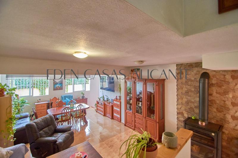 Foto 0743f980-4d9f-4784-8174-aa332c66af1d. Casa adosada chalet adosado 3 dormitorios con piscina privada y sotano en aiges en Aigües