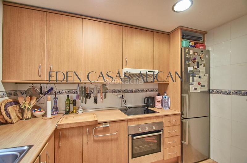 Foto 51373540-3c78-4ee0-8243-614ce5bb9f45. Casa adosada chalet adosado 3 dormitorios con piscina privada y sotano en aiges en Aigües