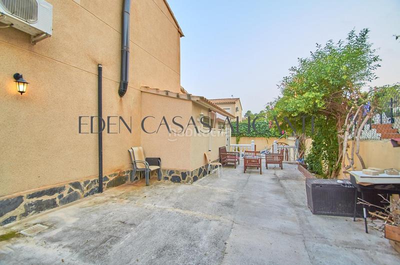 Foto a5b21d65-ae0f-42f4-8dfd-323ecdcad1bf. Casa adosada chalet adosado 3 dormitorios con piscina privada y sotano en aiges en Aigües