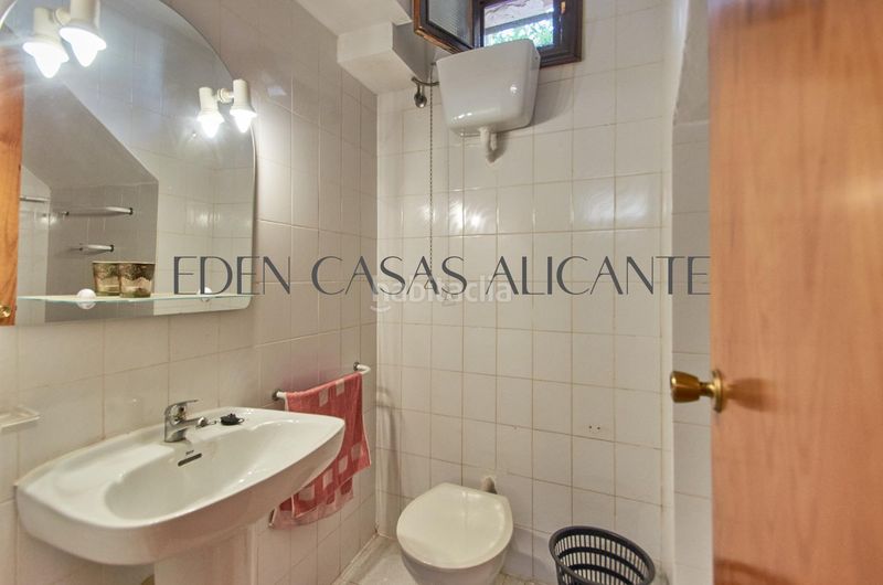 Foto 0fa33d7f-41e4-45eb-882c-710575653e23. Xalet amb calefacció aparcament piscina a Pueblo Acantilado-Lanuza Campello (el)