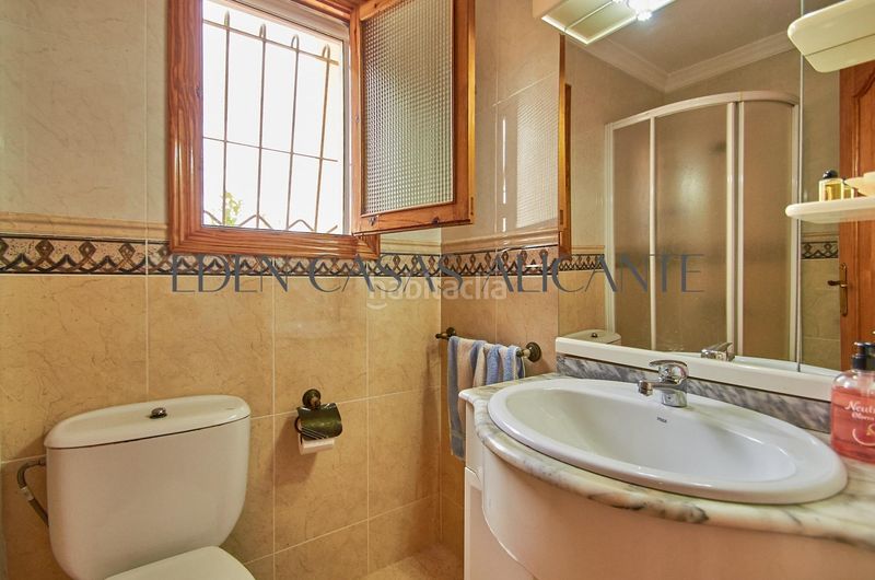 Foto 2a453147-b6d4-4e54-9b72-bc20d3d0f7df. Xalet amb calefacció aparcament piscina a Pueblo Acantilado-Lanuza Campello (el)