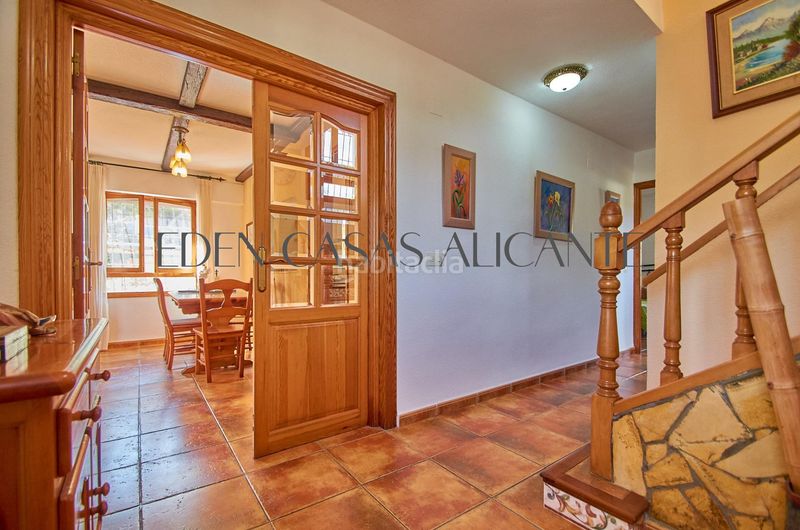 Foto 41612e45-bd2e-484e-be06-f8589e02b2e2. Xalet amb calefacció aparcament piscina a Pueblo Acantilado-Lanuza Campello (el)