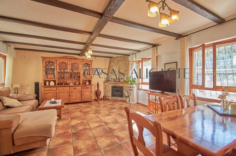 Foto e46d0a11-4ef3-4829-9538-bd149fe0494a. Xalet amb calefacció aparcament piscina a Pueblo Acantilado-Lanuza Campello (el)