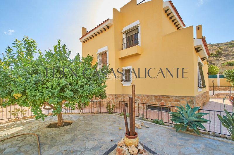 Foto e848cf75-7bee-4fff-957d-21e42c600adb. Xalet amb calefacció aparcament piscina a Pueblo Acantilado-Lanuza Campello (el)