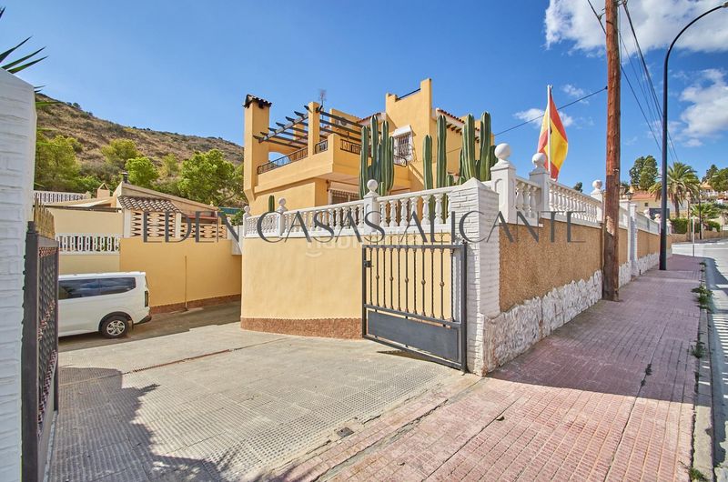 Foto ecfc757d-ab72-4fa4-a8f5-adedf64c7e77. Xalet amb calefacció aparcament piscina a Pueblo Acantilado-Lanuza Campello (el)