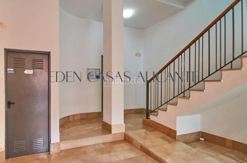 Foto 9c5bfe27-333d-42cf-a43a-24b44e2858c2. Àtic a calle vicente paya 2 a Campello Pueblo Campello (el)