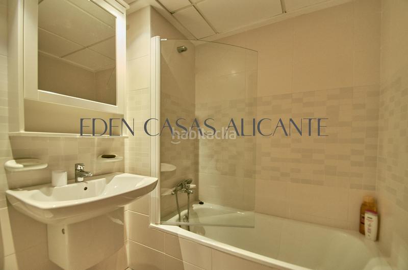 Foto 1c2bb99f-d60d-423d-a885-a44444d91e2c. Apartament amb calefacció a Campello Playa Campello (el)