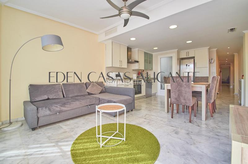 Foto 2cd0f9d6-cf20-4772-aaff-eac93097424a. Apartament amb calefacció a Campello Playa Campello (el)